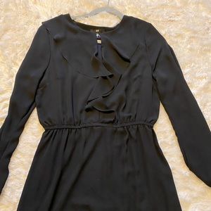 H&M black long sleeved dress